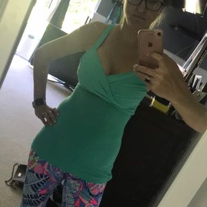 Lululemon top